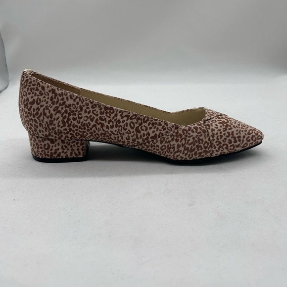 Journee Collection Loafers‎ Womens 7 1/2 Animal Print Justine Heeled Loafers NEW - Picture 2 of 10